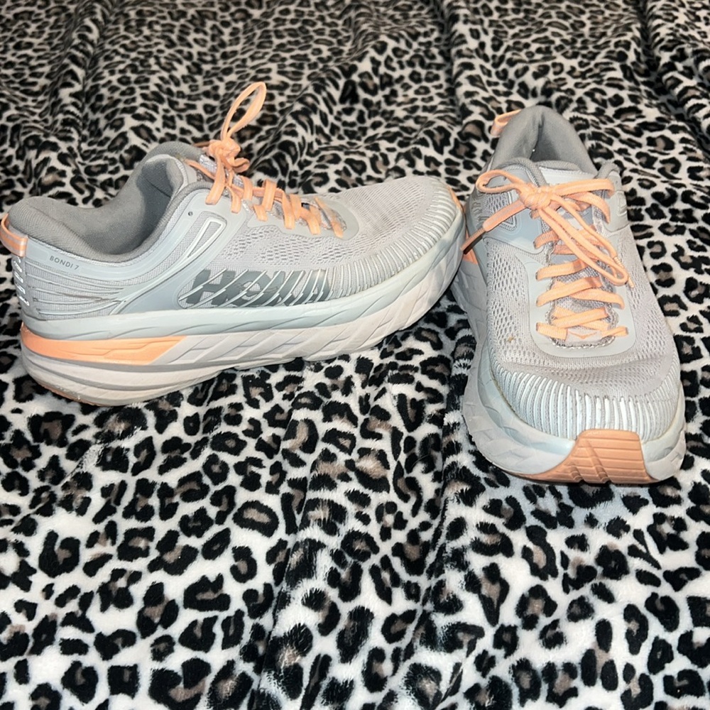 Hoka Bondi 7